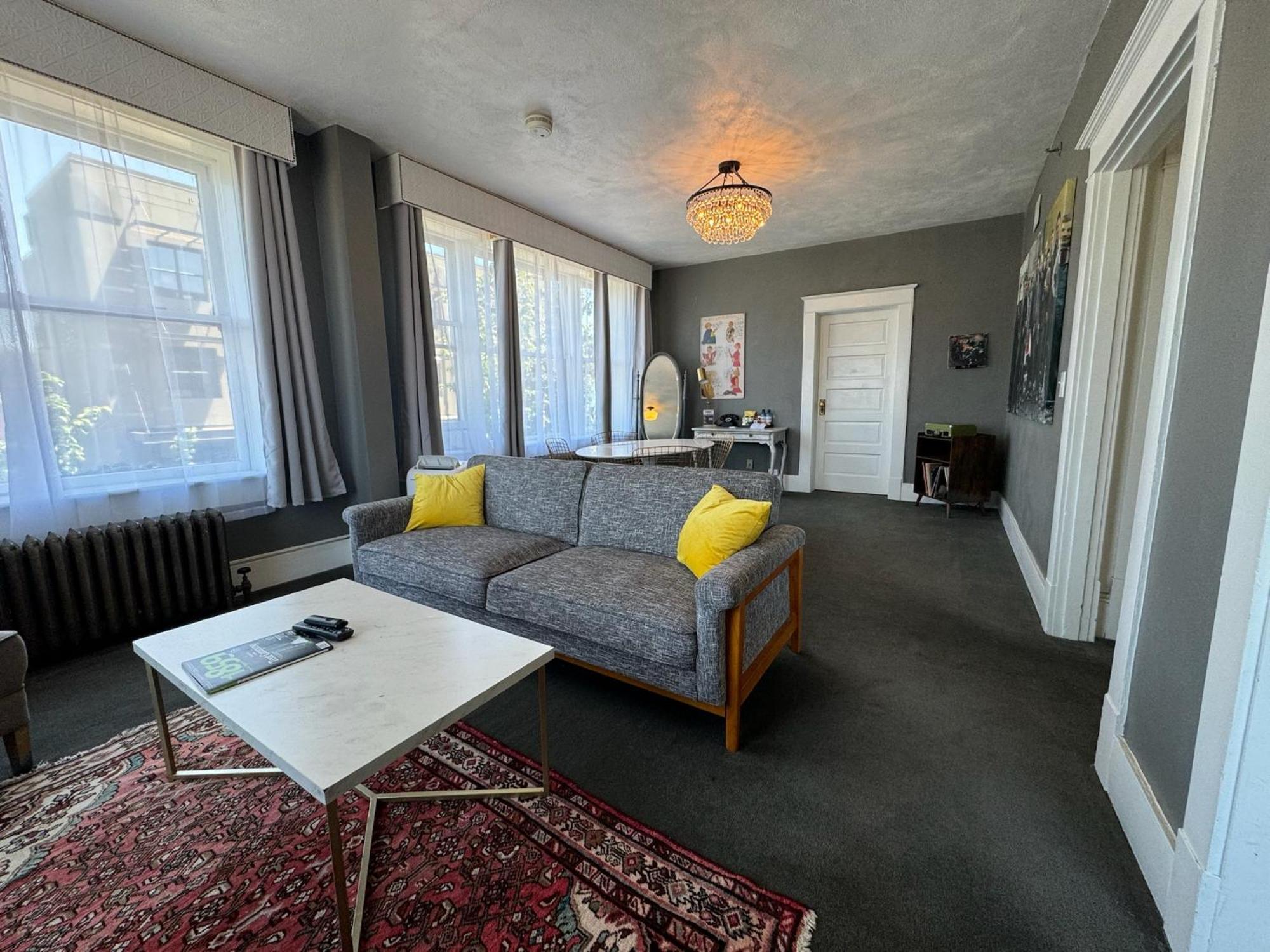 Hood River Hotel Екстериор снимка